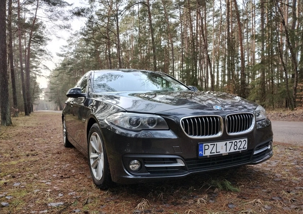 BMW Seria 5 cena 83900 przebieg: 200000, rok produkcji 2016 z Jastrowie małe 631